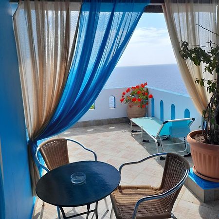 Delfini Aparthotel Akhladheri Luaran gambar