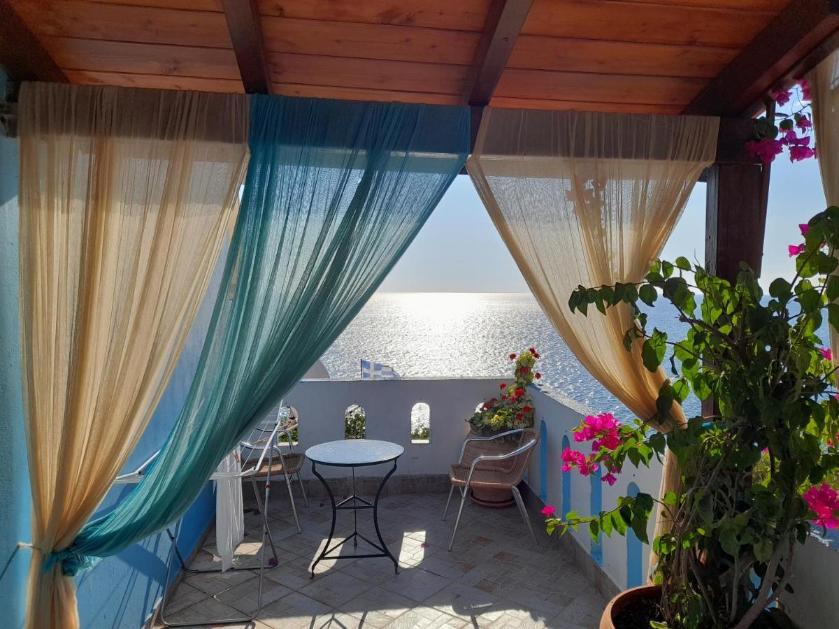 Delfini Aparthotel Akhladheri Luaran gambar