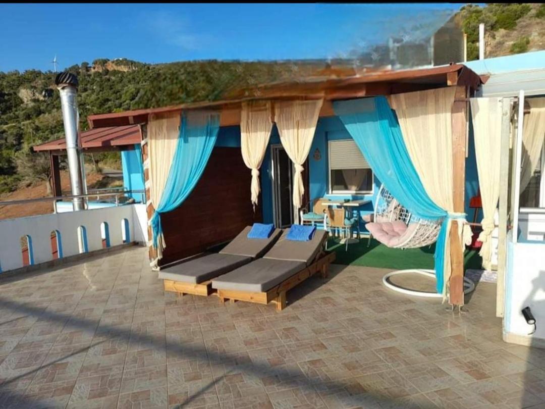 Delfini Aparthotel Akhladheri Luaran gambar