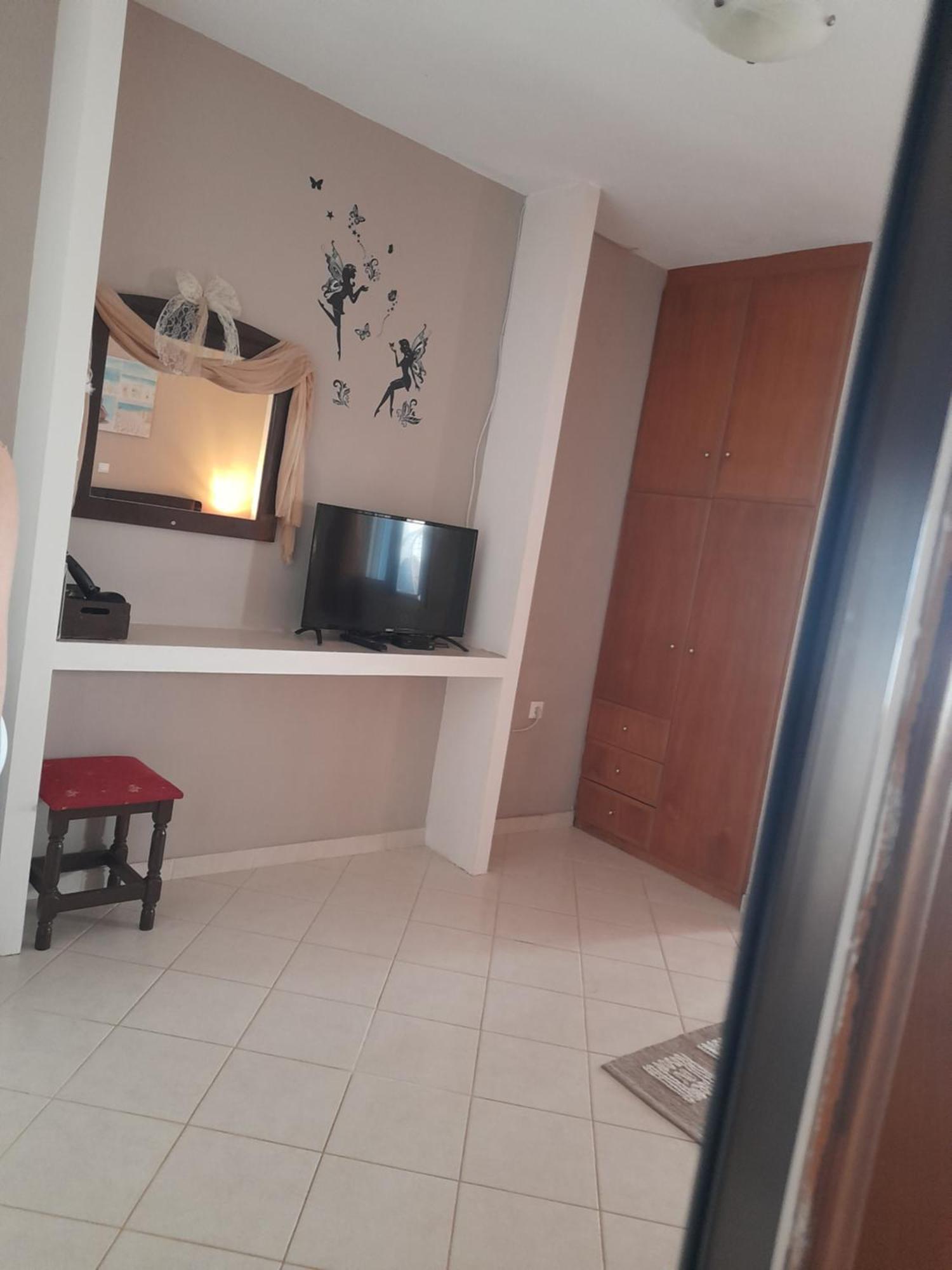 Delfini Aparthotel Akhladheri Luaran gambar